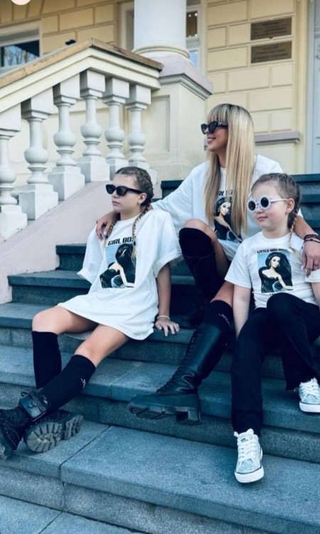 Kids-T-shirt-bluzka-koszulka-Little-Girl-Boss-LaMilla-biala-w-lalilafashion.pl.webp
