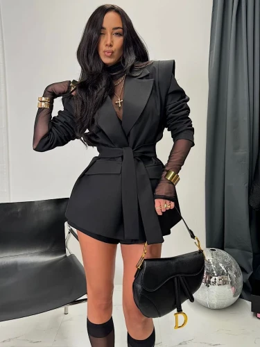 marynarka-lamilla-wigilia-z-paskiem-czarna-lalilafashionpl