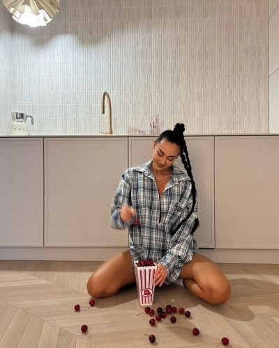 KOSZULA-LA-MILLA-OVERSIZE-W-KRATE-flanelowa-NIEBIESKA-I-Plec-kobieta-lalilafashionpl
