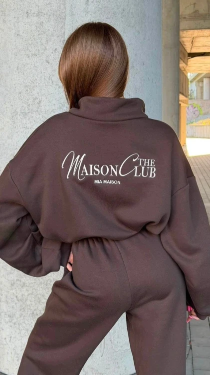 Brązowy ocieplany dres damski MIA MAISON CLUB polski produkt premium Komplet dresowy damski MIA MAISON CLUB bluza na zamek i szerokie spodnie warszawa marki ostrołęka wwwlalilafashionpl lalilafashion