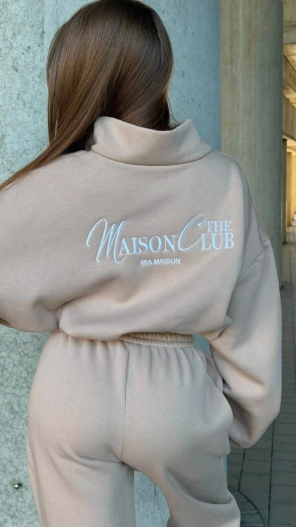 Ocieplany komplet damski Maison Club Damski komplet dresowy premium oversize MIA MAISON CLUB Modny BEŻOWY komplet dresowy damski na jesień i zimę marki warszawa lalilafashionpl lalila fashion