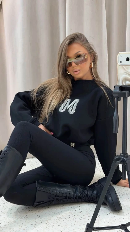 czarna-bluza-mia-maison-ocieplana-dresowa-bawełna-lalilafashionpl-warszawa