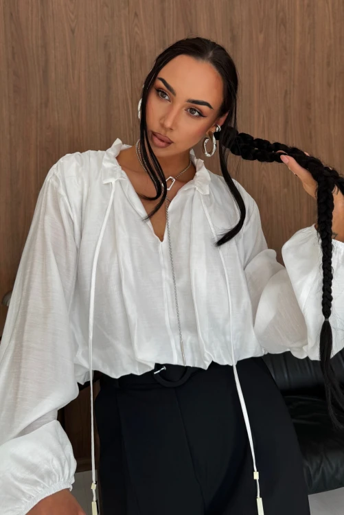 Bluzka-koszula-z-bufiastymi-rekawami-La-Milla-biala-elegancka-wiskozowa-lalilafashionpl
