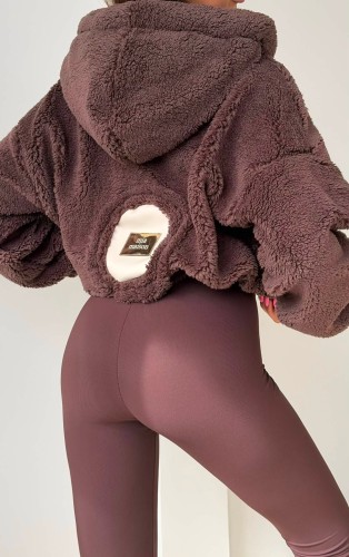Czekoladowa bluza damska MIA MAISON z kapturem i złotym zamkiem teddy miś lalilafashion